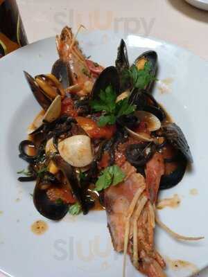 La Piccola Trattoria