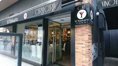 El Yáskaru Café Vinoteca Sport