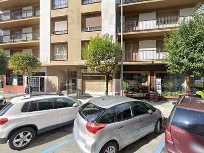 Mi Pequeña Venezia, Café Bistrot