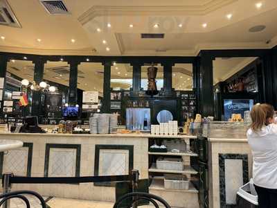 Chocolatería San Ginés