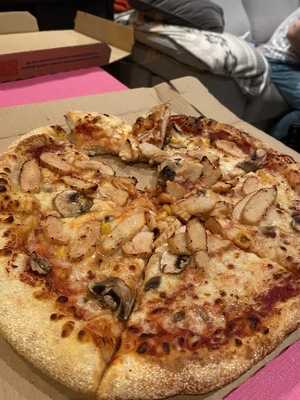 Domino's Pizza Santander 1