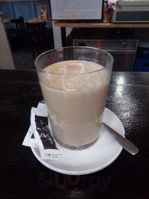 Le Petit Cafe Gijon