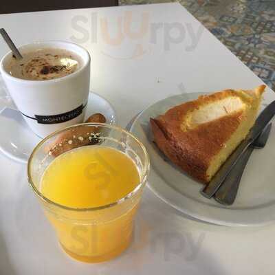 Cafeteria Los Olmos Ii - Photo 8