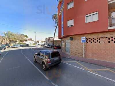 Cerveceria La Brujula