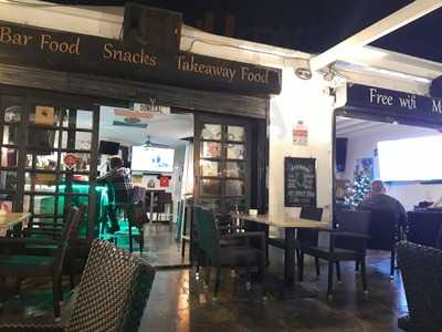 Sally-joans Irish Bar