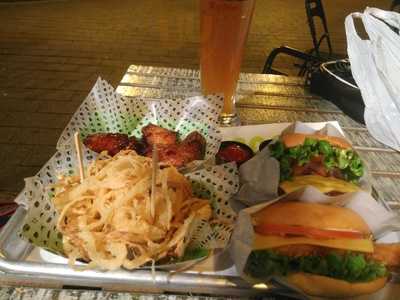 The Good Burger La Merced