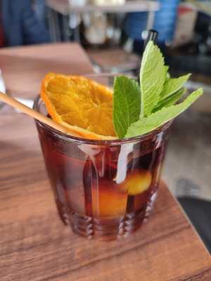 Vermutería Geli Zarracina