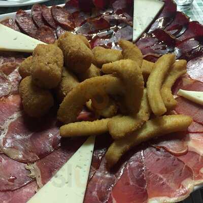 Bar Restaurante El Penon Sidreria