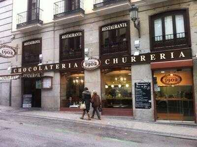 1902 Churreria Chocolateria