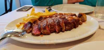 Casa Hortensia Restaurante & Sidrería