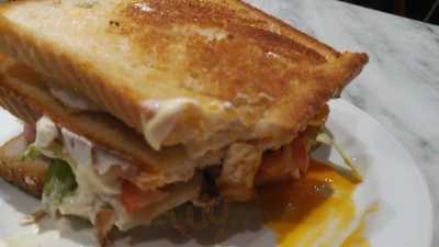 Cervecería Cruz Blanca Oviedo