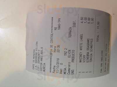 Café Quince Minutos - Photo 8