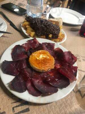 Restaurante Sidreria El Mallu Del Infanzon