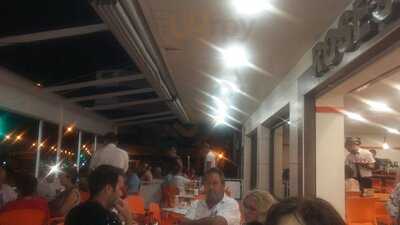 Pasteleria Confiteria Roses