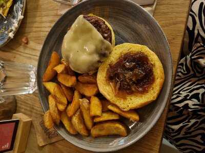 New York Burger Recoletos