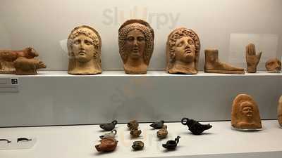 La Terraza Del Museo