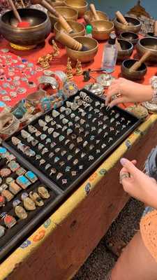 Las Dalias Life&food