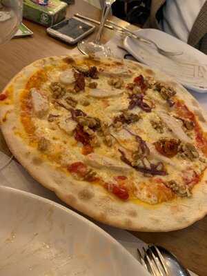 La Mafia Se Sienta A La Mesa