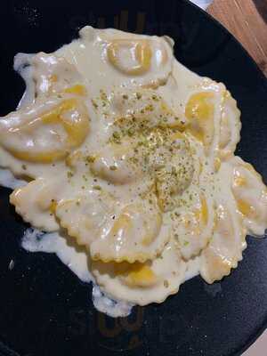 La Mafia Se Sienta A La Mesa