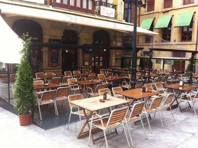 El Antiguo Parnaso S.l.