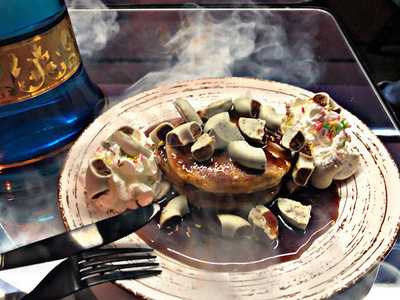 Uno Ocho Hookah Lounge