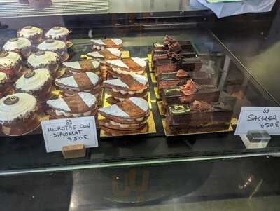 Santa Eulalia Boulangerie