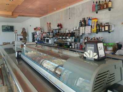 Restaurante Gasolinera La Pineda