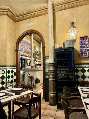 El Anciano Rey De Los Vinos