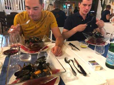 Kalos Italian Wine Restauant