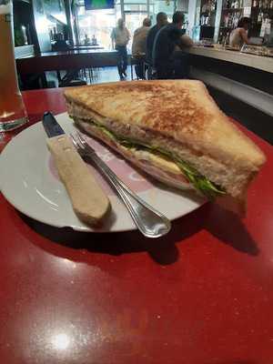 Cafetería Pub La Oficina