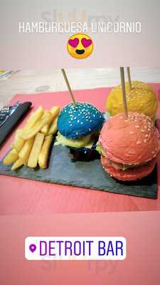 Detroit Bar