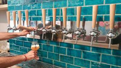 Las Flores Craft Beer