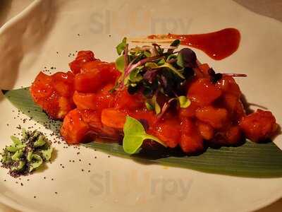 Cannibal Raw Bar Madrid