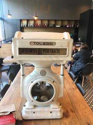 El Obrador De Confitería Maite