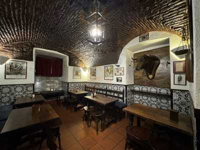 Las Cuevas De Luis Candelas