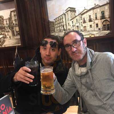 Cerveceria 100 Montaditos