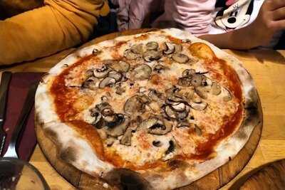 Pizzería La Cúpula