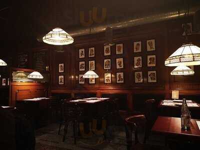 Restaurante Bar Al Traste Fun & Food