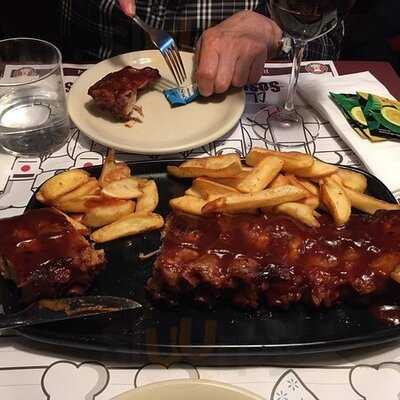 Restaurante Bar Al Traste Fun & Food