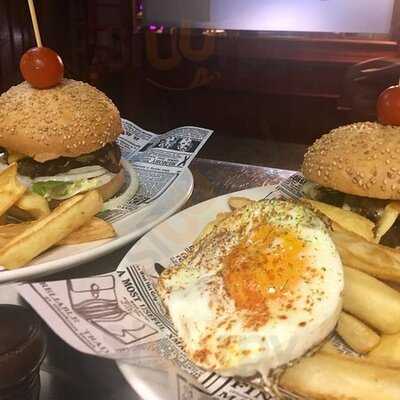 Restaurante Bar Al Traste Fun & Food