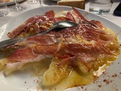 El Jamon Y El Churrasco