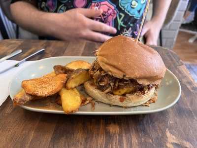 Campesino Burger Al Carbón
