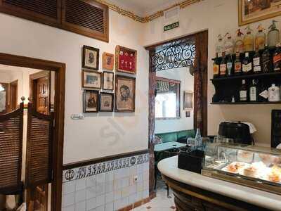 Taberna Del Alabardero