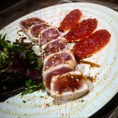 Americo Taberna Latina