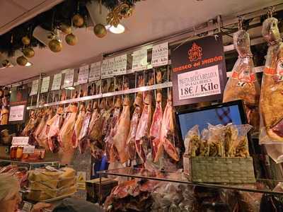 Museo Del Jamon