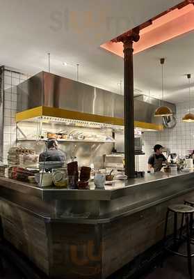 La Falda De Lavapiés