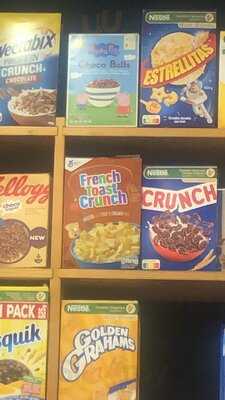 Cereal Hunters Café