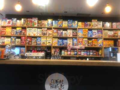 Cereal Hunters Café