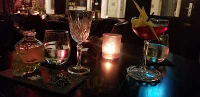 Five Points Sports Bar