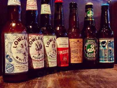 Five Points Sports Bar